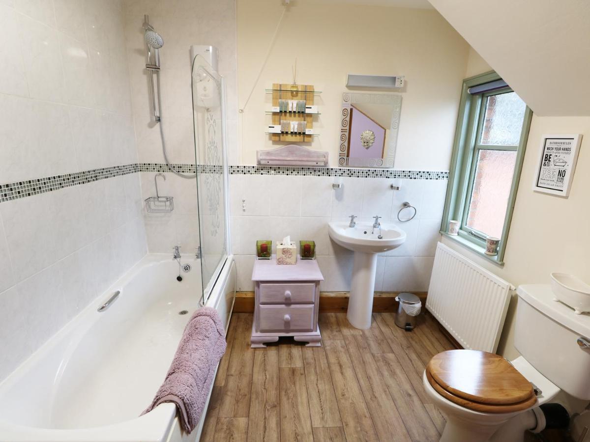Chippers Cottage Woodhall Spa Exteriör bild